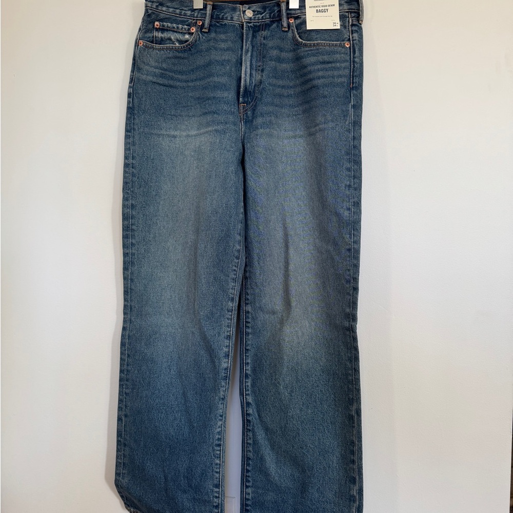 A&F Baggy Jeans